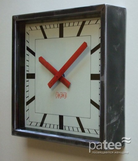 Настенные часы