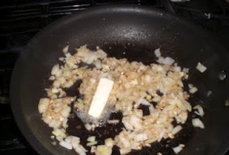 Паста с беконом и вялеными помидорами - приготовление