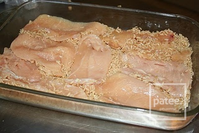 Куриная грудка с рисом в духовке рецепт