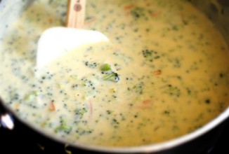 Суп с брокколи и сыром - приготовление