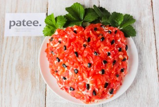 Салат из куриной печени рецепт и клубники. . Салат из куриной печени рецепт и клубники фото. Салат из куриной печени рецепт и клубники-. картинка Салат из куриной печени рецепт и клубники. картинка . Салат "Клубничка" с куриной печенью
