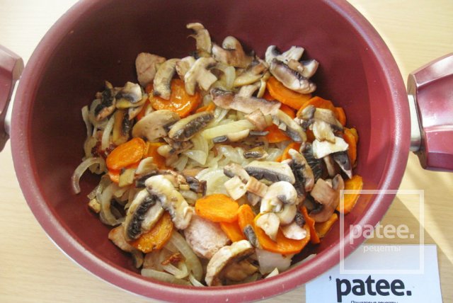 Блюда в горшочках в духовке рецепты с пошагово простые и вкусные Блюда в горшочках в духовке рецепты с пошагово простые и вкусные