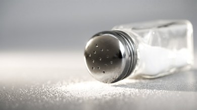 Как уменьшить количество соли в рационе?