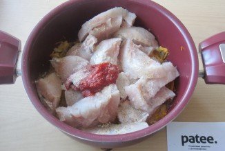 Филе хека в томатном соусе - Шаг 8