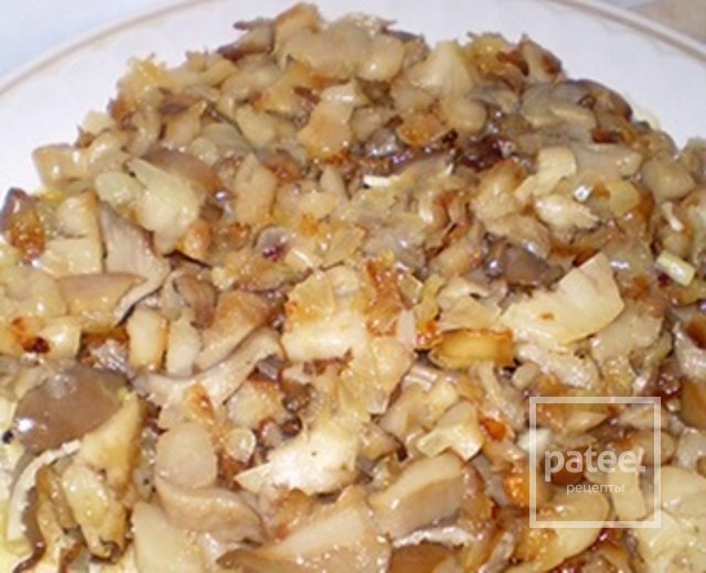 Салат из курицы с грибами рецепт с пошаговый Салат из курицы с грибами рецепт с пошаговый