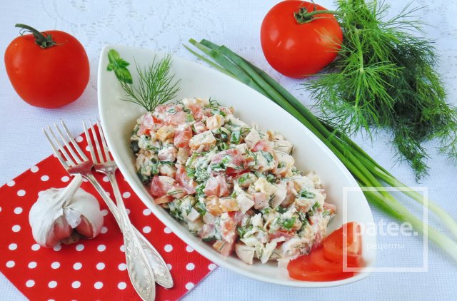 Салат из копченой курицы с помидорами рецепт Салат из копченой курицы с помидорами рецепт