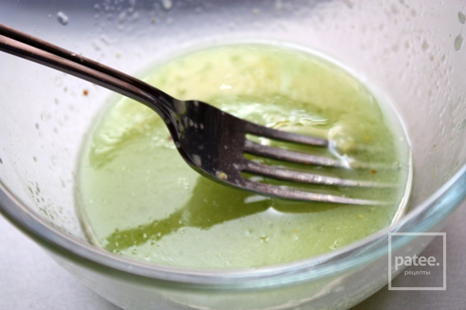 Салат из курицы с ананасами - Шаг 4