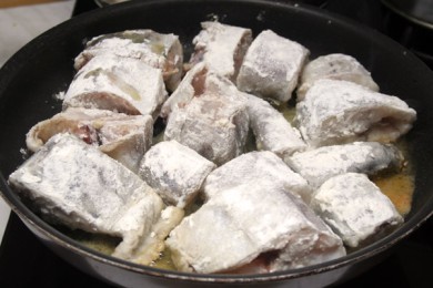 Рыба в томатном соусе - приготовление