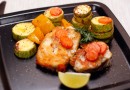 Жареная треска с овощами