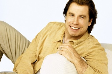 Джона Траволту обвинили в гомосексуализме