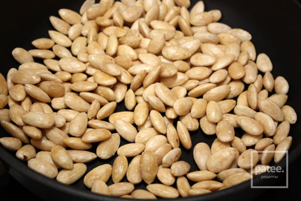 Миндальное печенье с рисовой мукой - Шаг 1