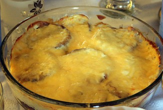 Пикантные баклажаны запеченные с сыром