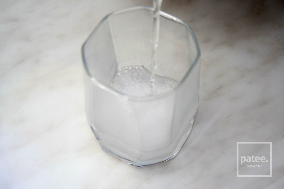 Сладкие блины на кефире - Шаг 4