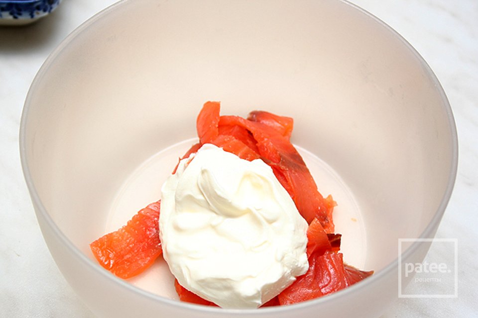 Фаршированные яйца с сардинами - Шаг 7