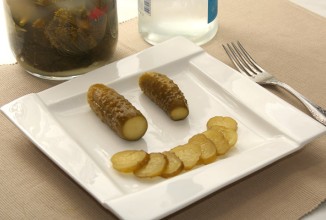 Малосольные огурцы