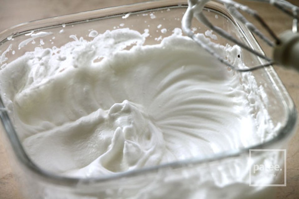 Кокосово-клубничное пирожное - Шаг 3