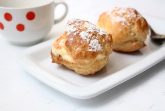 Эклеры с заварным кремом