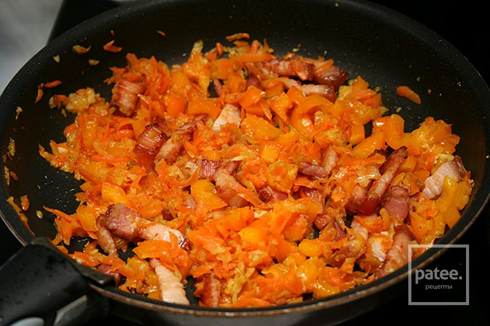 Гороховый суп с копченостями и гренками - Шаг 8