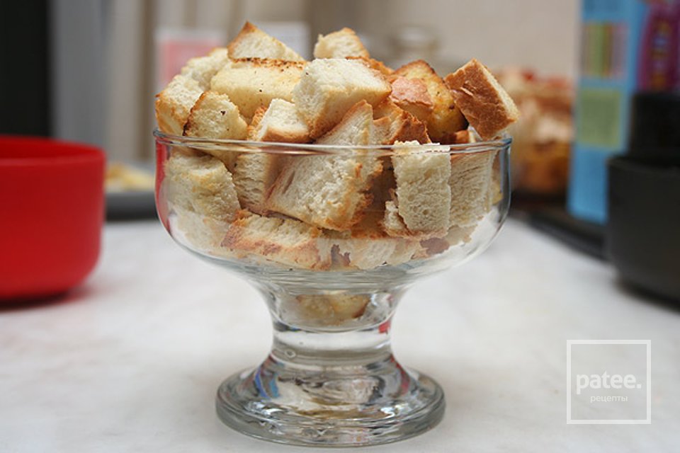 Гороховый суп с копченостями и гренками - Шаг 13