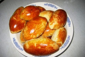 Пирожки из сдобного теста