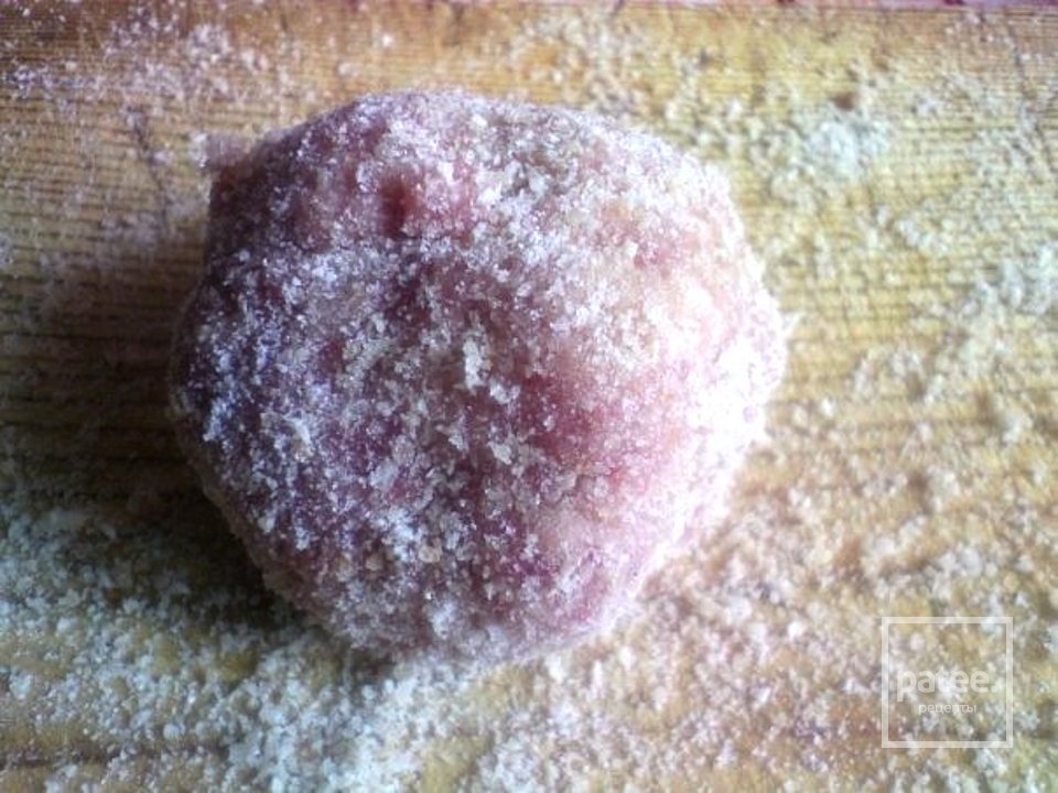  Котлеты с сырной начинкой - Шаг 4