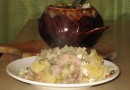 Мясо в горшочках