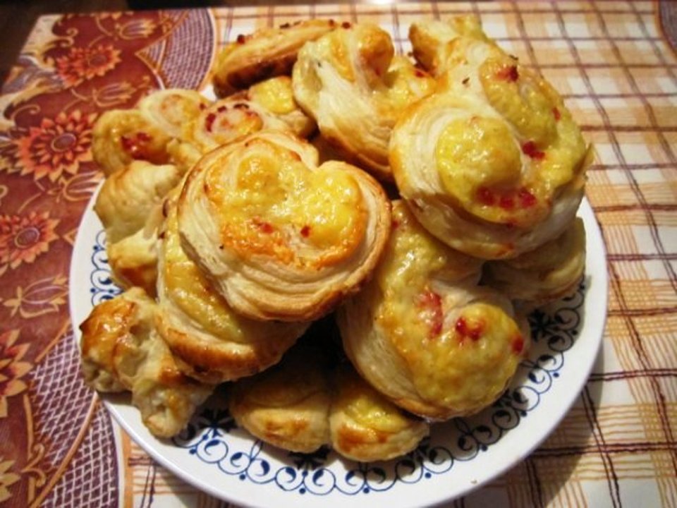 Слоеные сердечки с сыром рецепт с фотографиями Patee