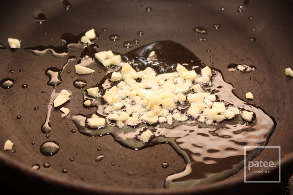 Паста с морепродуктами - Шаг 1