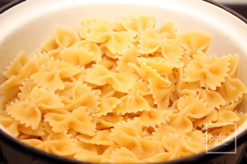 Паста с индейкой и грибами - Шаг 2