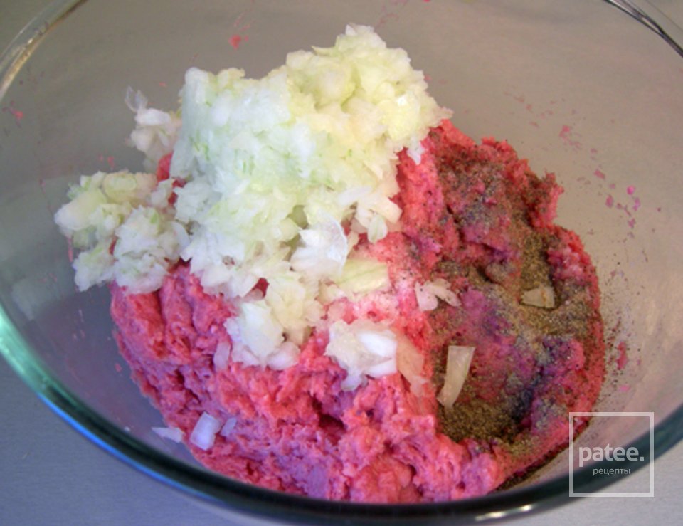 Котлеты из индейки с кабачками - Шаг 2