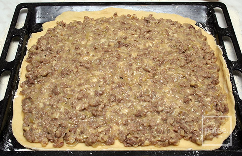 Мясной пирог с сыром - Шаг 11