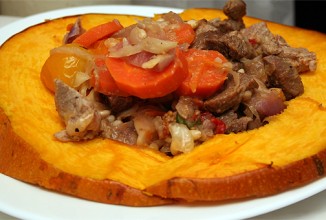 Тыква с мясом говядины