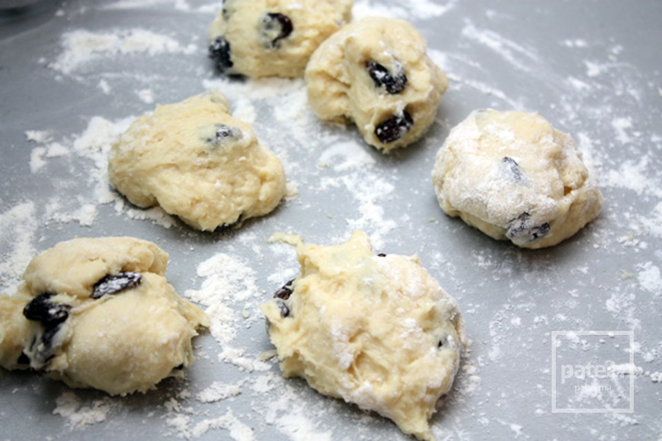 Булочки с изюмом - Шаг 7