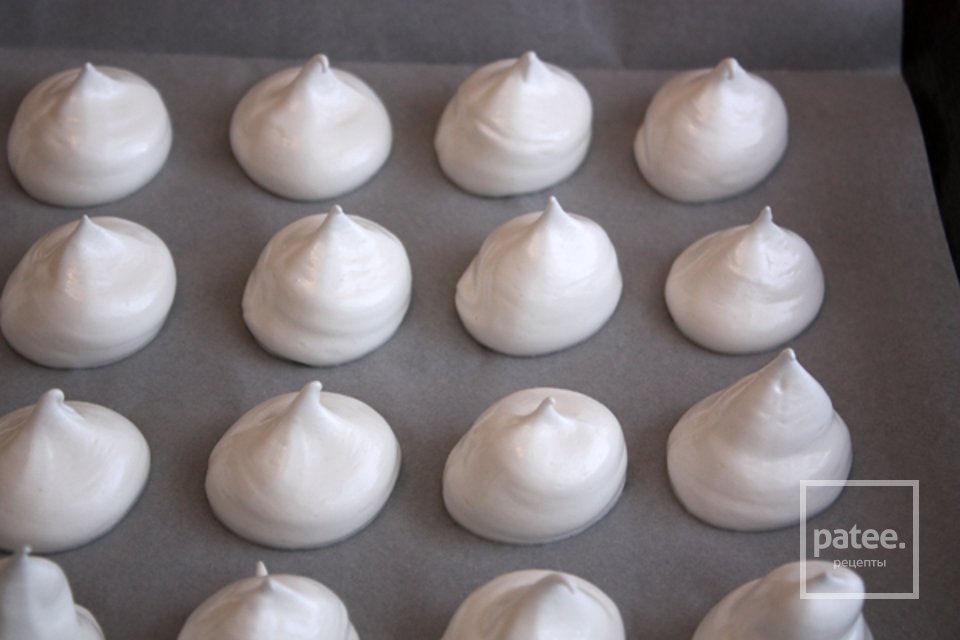 Торт из безе с шоколадным кремом - Шаг 4