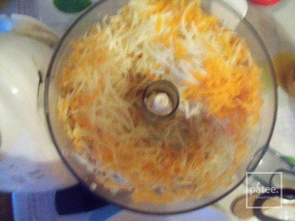 Салат из сельдерея и моркови - Шаг 2