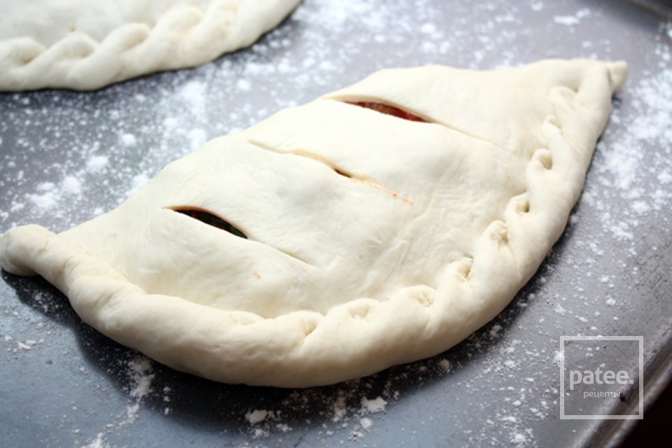 Закрытая пицца кальцоне с овощами - Шаг 9