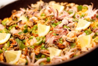 Паэлья с морепродуктами