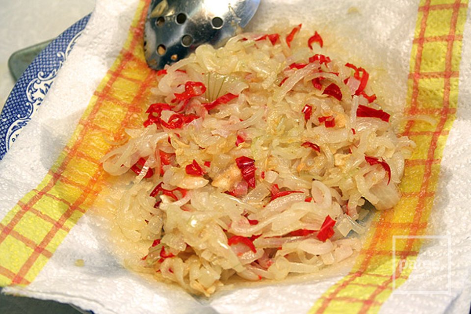 Тайский салат из яиц - Шаг 5