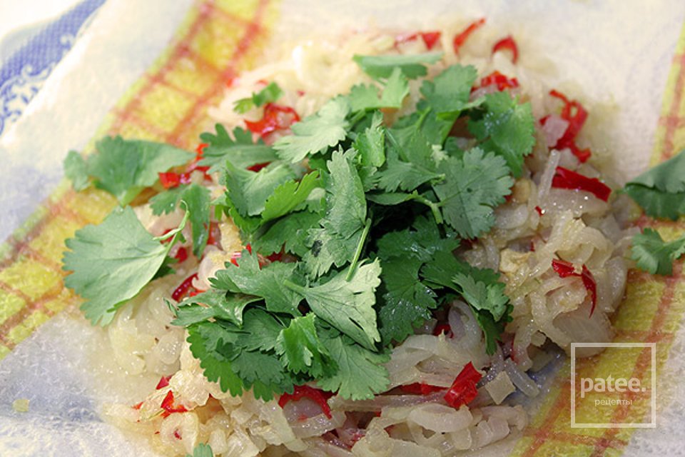 Тайский салат из яиц - Шаг 9