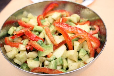 Рецепт Салат из авокадо и груш