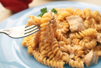 Паста с индейкой в сливочном соусе