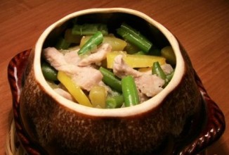 Фасоль в горшочках