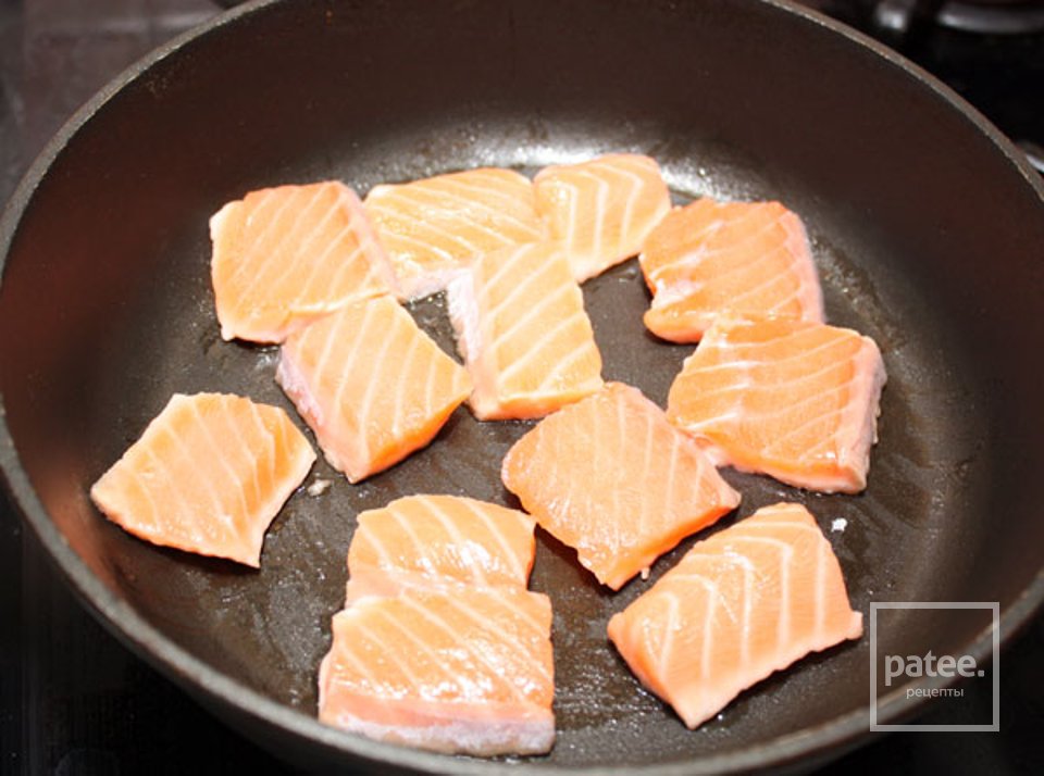 Паста с семгой и креветками - Шаг 3