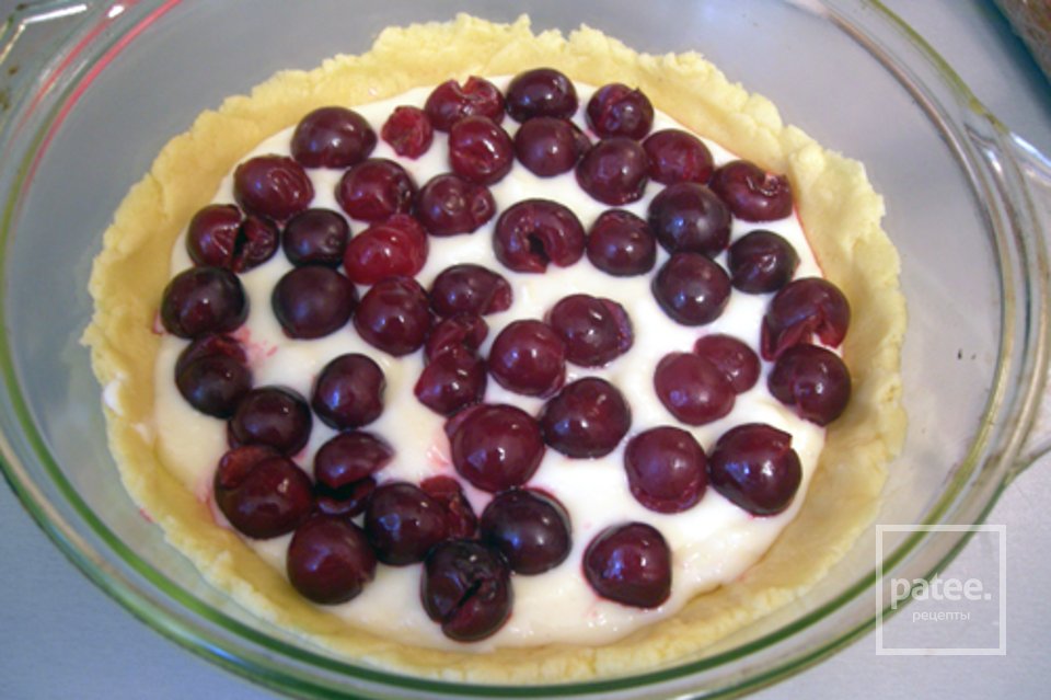 Пирог с вишней - Шаг 9