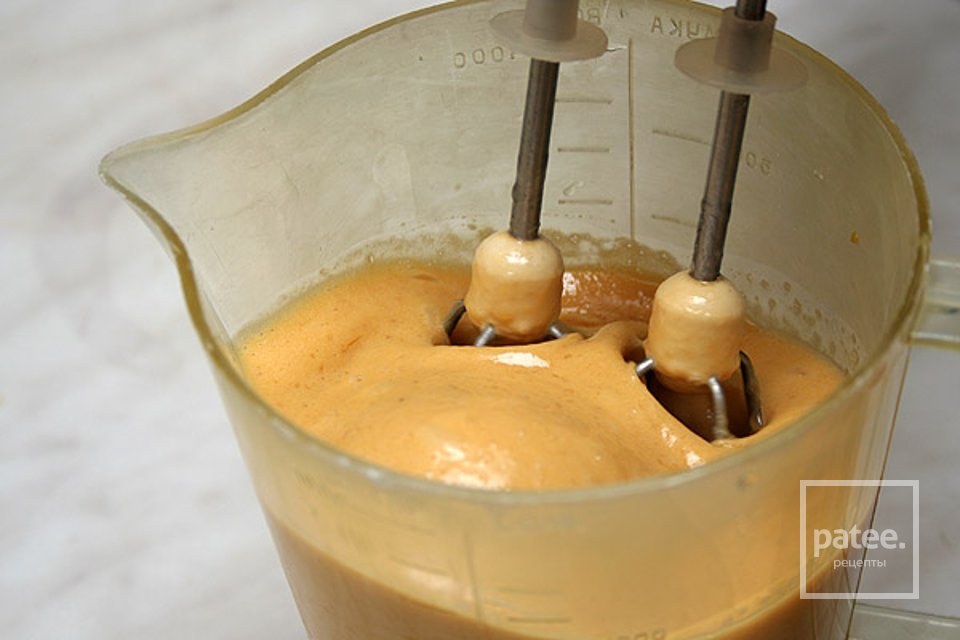 Шоколадные кексы с жидкой начинкой - Шаг 3