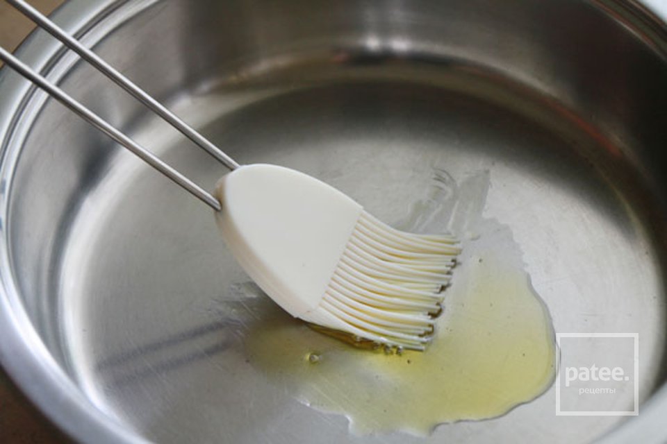 Морковная запеканка с черносливом - Шаг 7