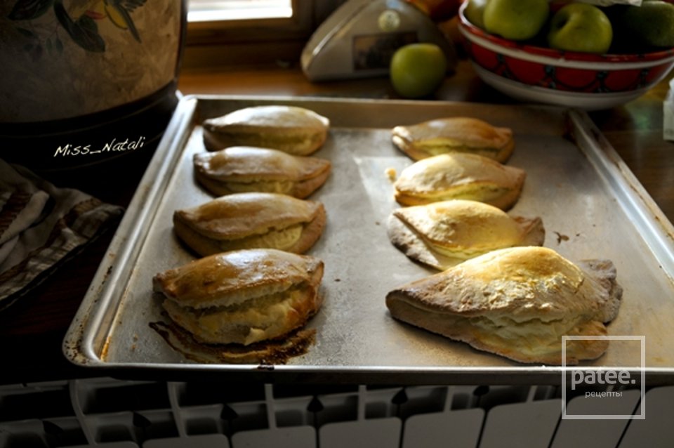 Сочни с творогом - Шаг 9