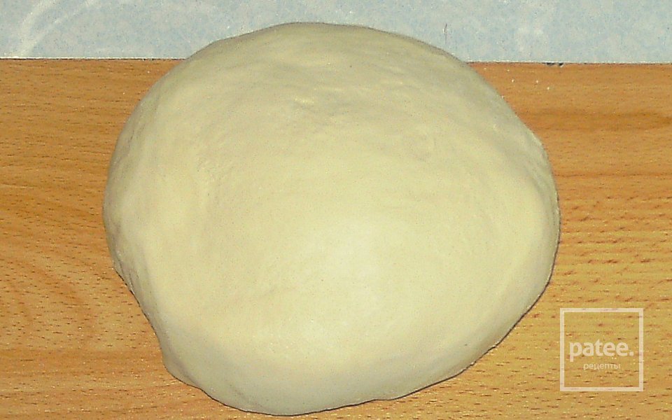 Пельмени с начинкой из вареного мяса - Шаг 1