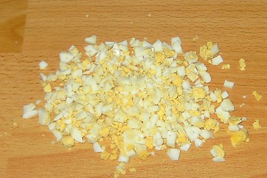 Яичный рулет с рисом и рыбой - приготовление