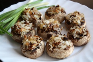 Постные фаршированные шампиньоны